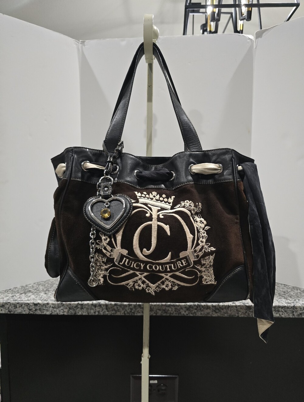 Y2K Juicy Couture brown velour Daydreamer shoulder Bag